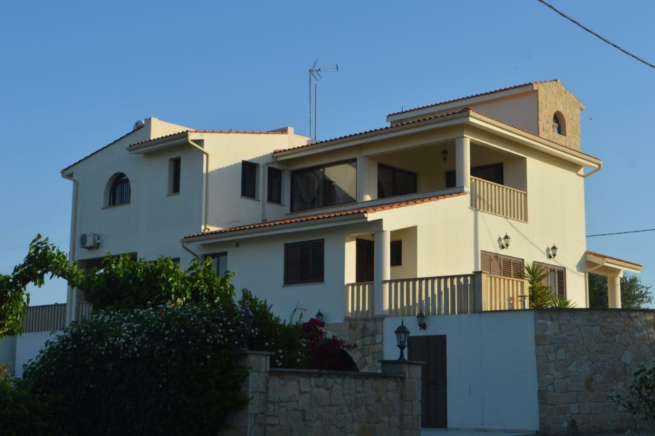Agrepavli Lapithia Apartment Kallepia Exterior foto